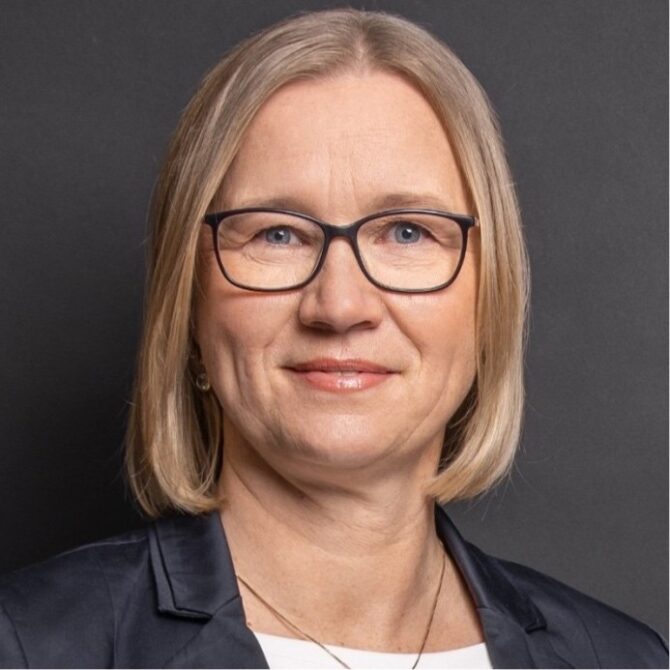 Christine Serrette, Technische Vizedirektorin, Informationstechnikzentrum Bund (ITZBund), Sprecher at the Masterclass Summit