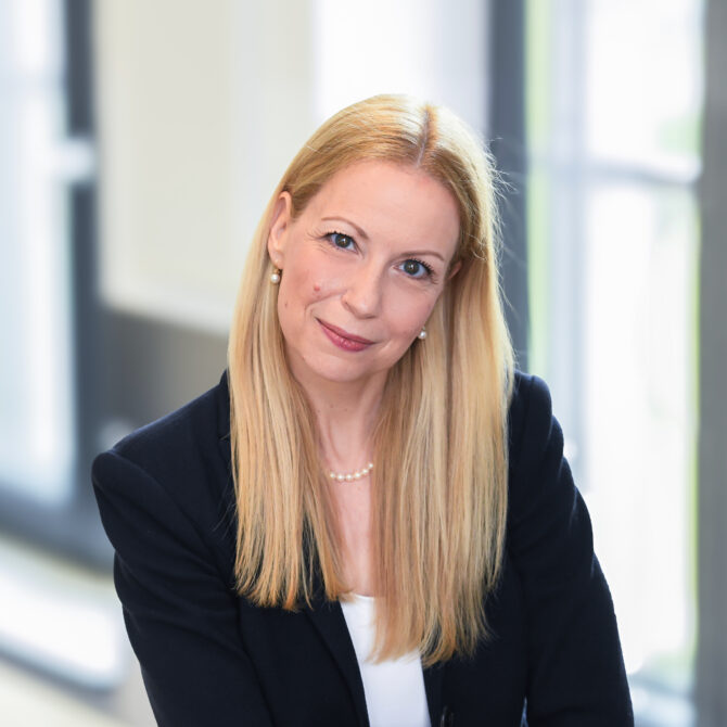 Prof. Miriam Müthel, WHU