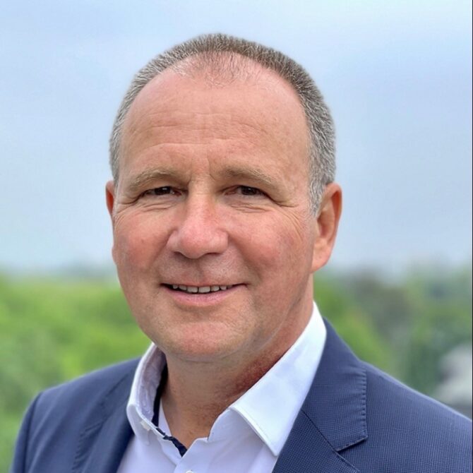 Stefan Becker, Referatsleiter Cyber-Sicherheit für die Wirtschaft und Allianz für Cybersicherheit, Bundesamt für Sicherheit der Informationstechnik (BSI), Sprecher at the Masterclass Summit